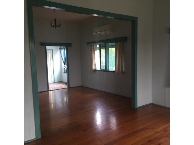 17 Elphinstone Street, Berserker QLD 4701